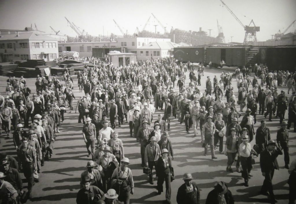1942, chantiers navals